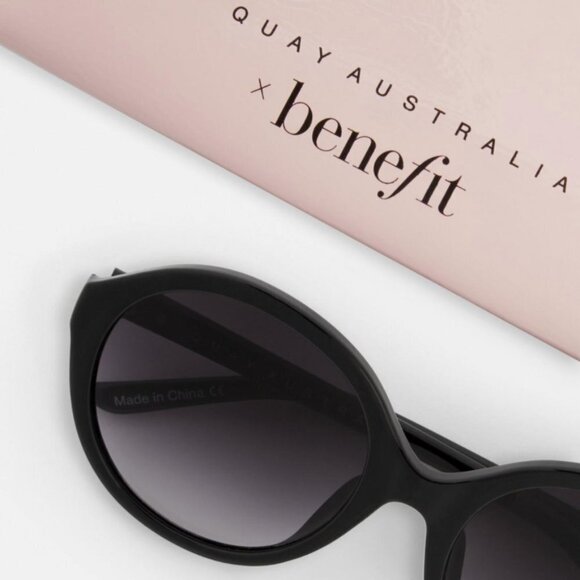 QUAY // ltd ed benefit cosmetics collab retro-glam oversized round sunglasses main image 7